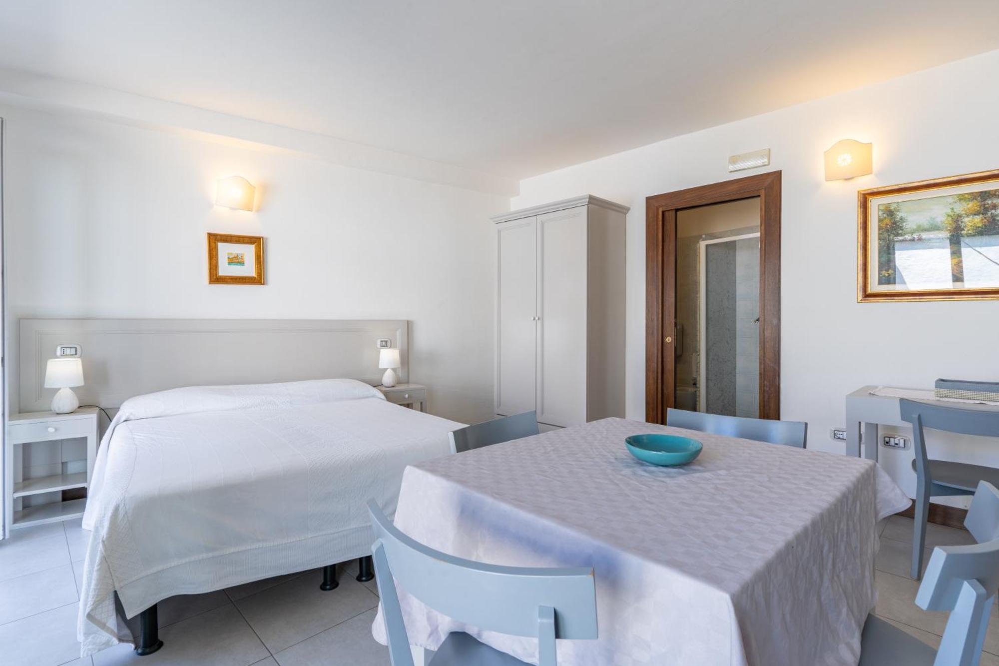 Albergo Residenziale La Corte Tortolì Exterior foto
