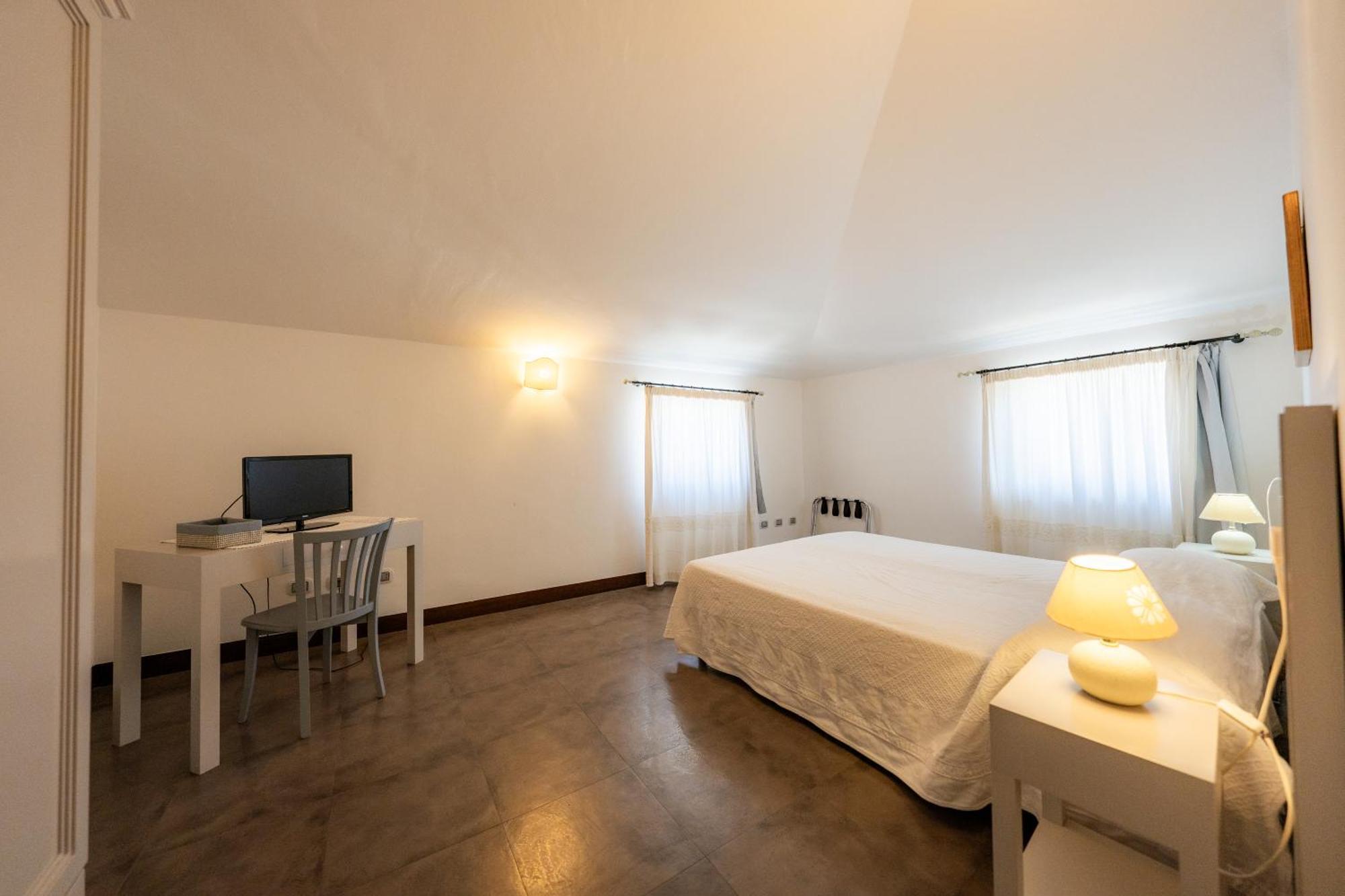 Albergo Residenziale La Corte Tortolì Exterior foto