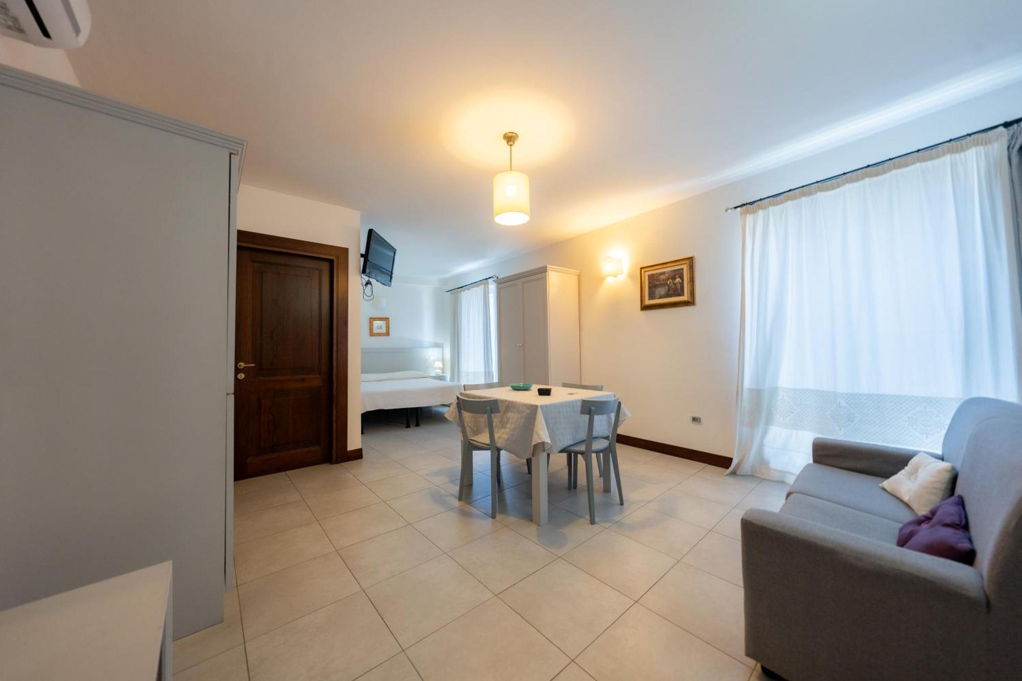 Albergo Residenziale La Corte Tortolì Exterior foto
